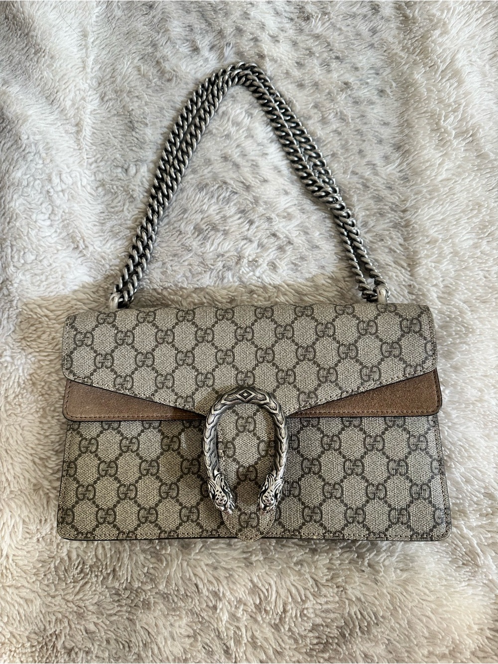 Gucci Beige/Gray GG Supreme Dionysus Shoulder Bag with Silver Hardware